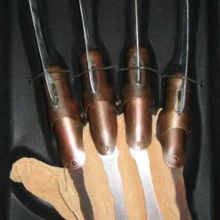 A Nightmare On Elm Street - Supreme Edition Freddy Adult Glove