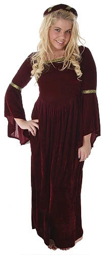 Lady Gwenhyfar Costume